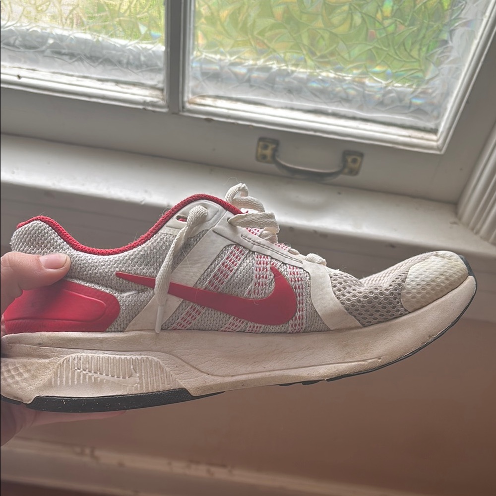 Nike running Sneakers in White and Red